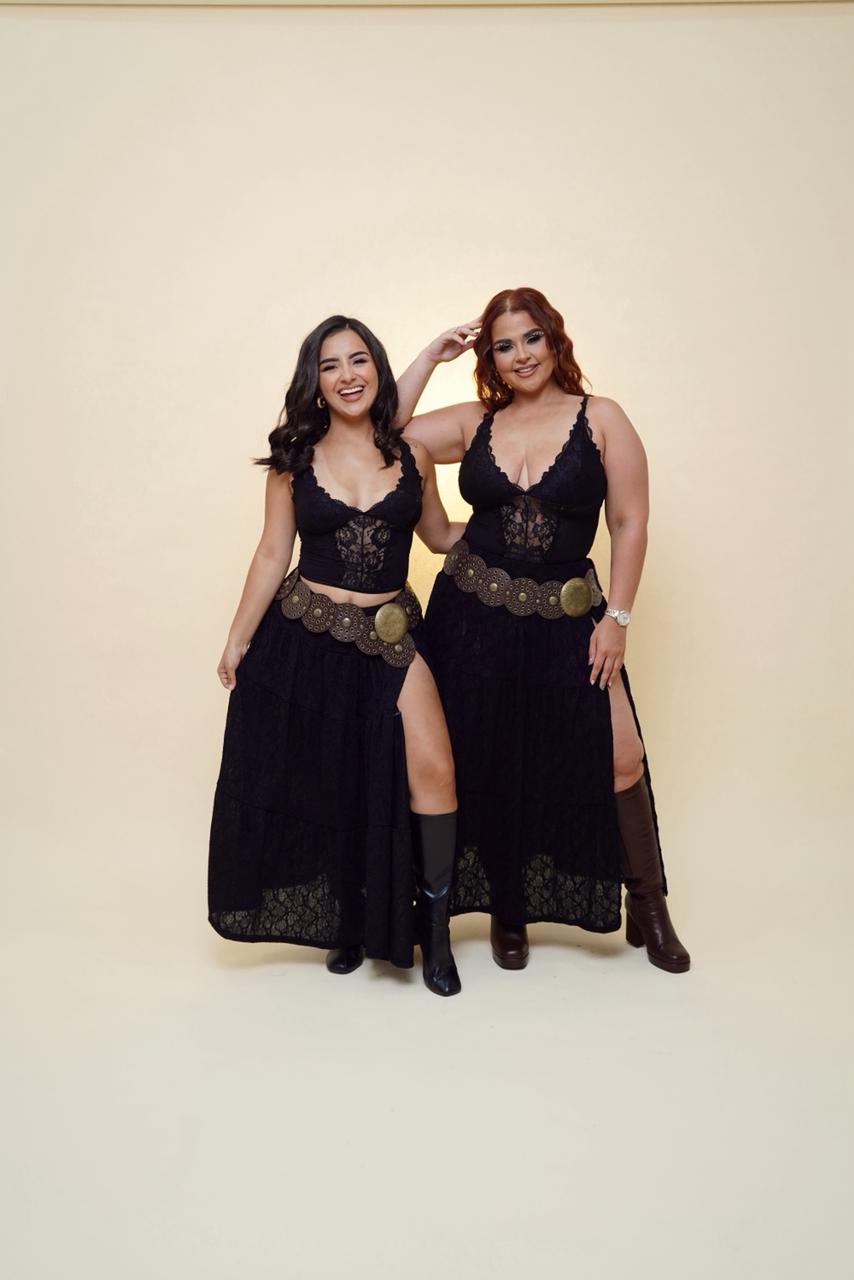 Enagua Negra, abertura en pierna - PICNIC 2026